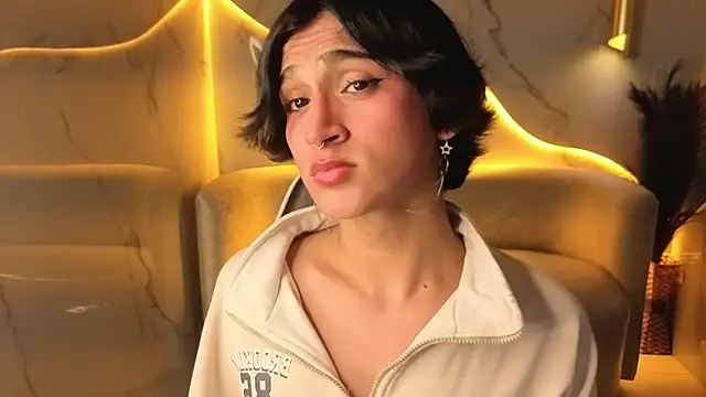 zoe tp online show from December 2, 7:59 pm