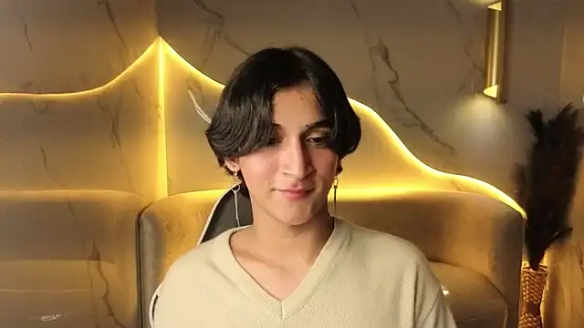 zoe tp online show from November 22, 10:30 pm