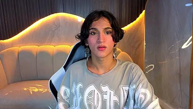 zoe tp online show from December 21, 12:57 am