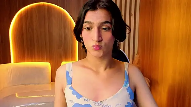 zoe tp online show from February 5, 8:26 pm