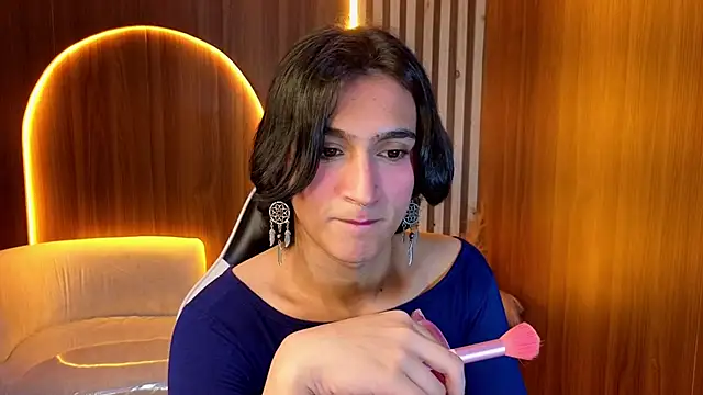 zoe tp online show from February 12, 8:08 pm