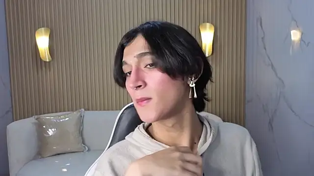 zoe tp online show from November 30, 1:01 pm