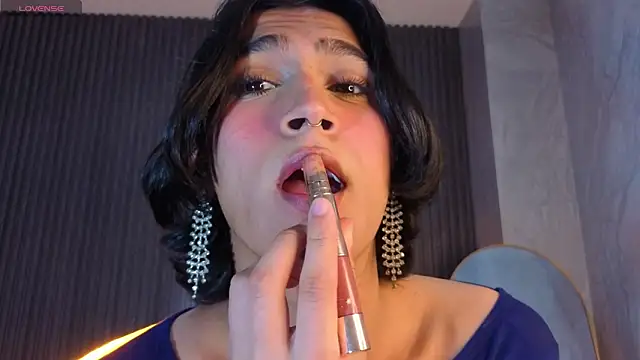 zoe tp online show from February 24, 7:59 pm