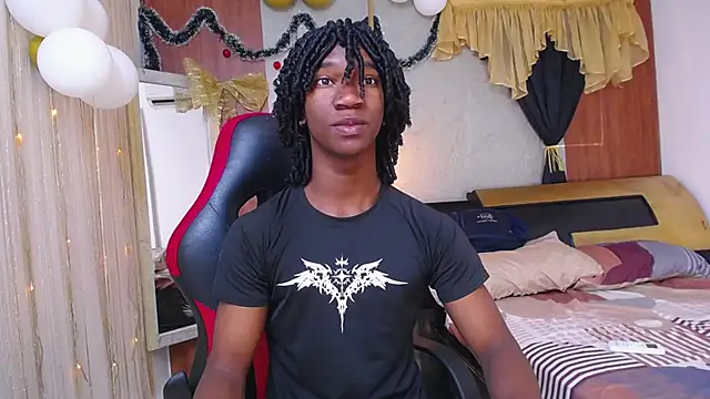 Snapshot of negga_cum chatting on December 2, 1:13 pm negga cum online show from December 2, 1:13 pm