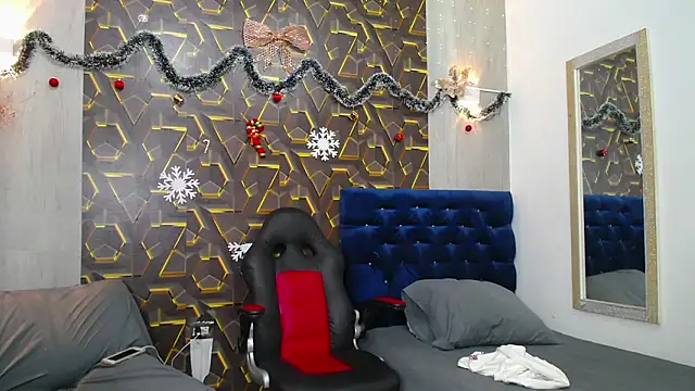 negga cum online show from January 18, 2:20 pm