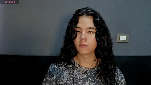 Angel-umbra online show from November 29, 9:04 pm