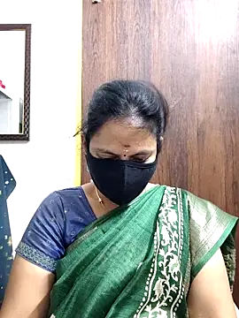 Queen-Neha online show from February 21, 6:43 pm