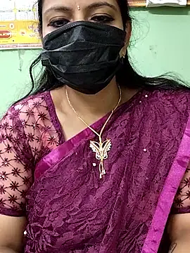 Queen-Neha online show from November 18, 7:28 pm