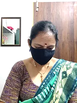 Queen-Neha online show from February 10, 6:56 am