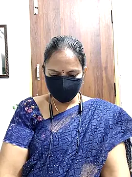 Queen-Neha online show from March 15, 3:08 pm