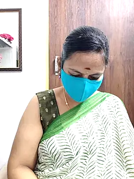 Queen-Neha online show from February 12, 5:07 am