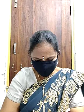 Queen-Neha online show from April 19, 1:12 pm