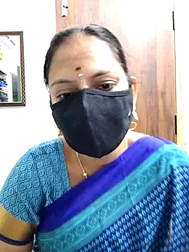 Queen-Neha online show from March 7, 6:13 pm