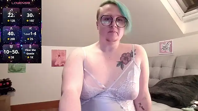 queerlyjaz online show from January 14, 1:53 am