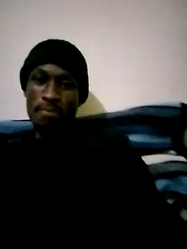 Snapshot of iheartpanties_ chatting on November 16, 8:35 pm iheartpanties online show from November 16, 8:35 pm