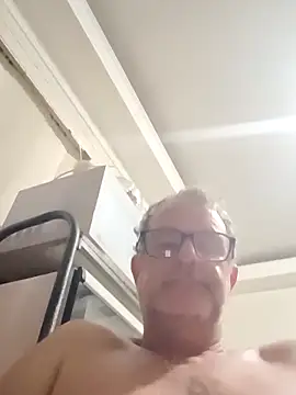 nard53 online show from February 25, 8:58 am