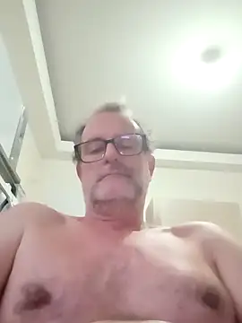 Snapshot of nard53 chatting on December 16, 8:51 am nard53 online show from December 16, 8:51 am