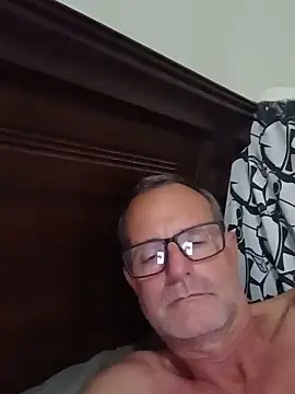 Snapshot of nard53 chatting on June 17, 3:06 am nard53 online show from June 17, 3:06 am