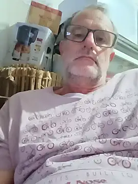 Snapshot of nard53 chatting on July 15, 9:16 am nard53 online show from July 15, 9:16 am