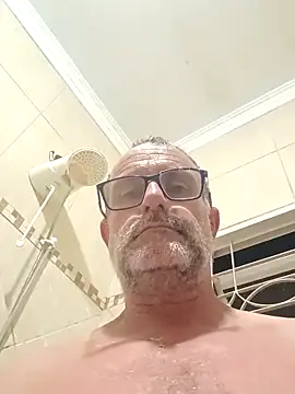 nard53 online show from April 2, 12:29 am