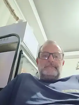 nard53 online show from May 15, 11:47 pm