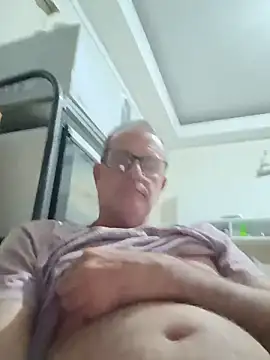 Snapshot of nard53 chatting on June 15, 10:53 pm nard53 online show from June 15, 10:53 pm