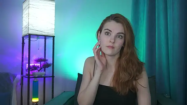 foxy cute4you online show from March 19, 6:30 pm