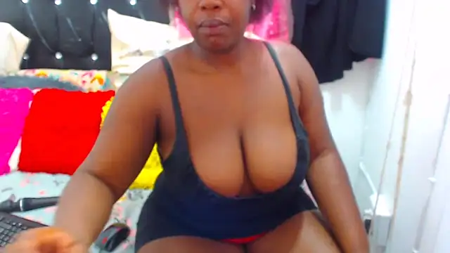 melanin lizzy online show from March 8, 7:11 am