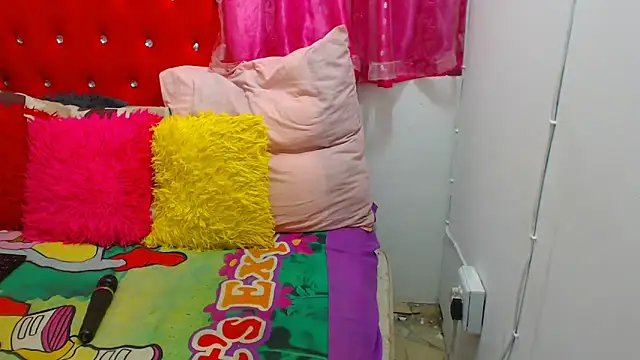 melanin lizzy online show from April 14, 8:47 pm