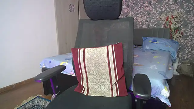 Little princess01 online show from May 18, 4:23 pm