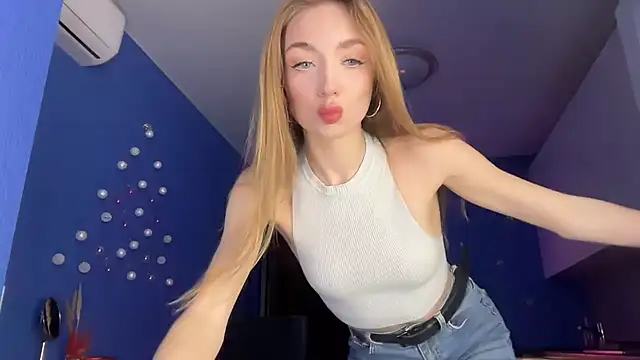 Jolienne online show from January 5, 7:06 pm