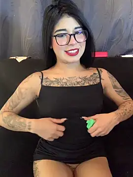 Dannii- online show from March 19, 1:38 am