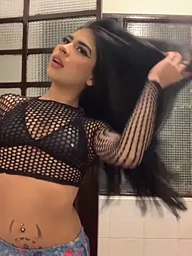 Dannii- online show from May 13, 2:07 am