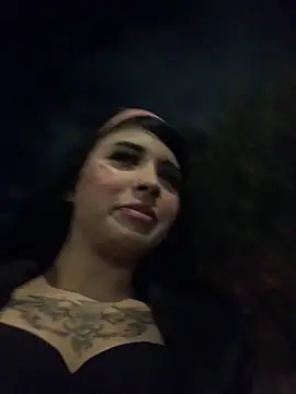 Dannii- online show from April 10, 2:40 am