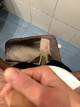 marc8876 online show from December 19, 4:49 am