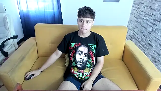 esteban rios  online show from November 29, 12:49 pm