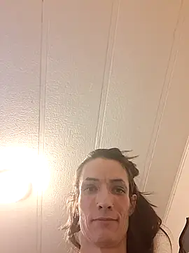 Snapshot of MaitressePomme3 chatting on December 14, 11:27 am MaitressePomme3 online show from December 14, 11:27 am