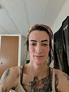 Snapshot of MaitressePomme3 chatting on November 27, 2:12 am MaitressePomme3 online show from November 27, 2:12 am