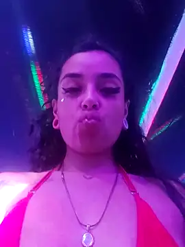 Snapshot of Moon_Beautifull chatting on November 18, 3:54 am Moon Beautifull online show from November 18, 3:54 am