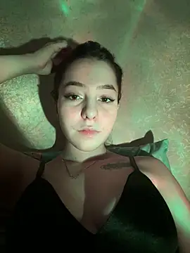 Anoraaa8A online show from March 11, 5:40 pm