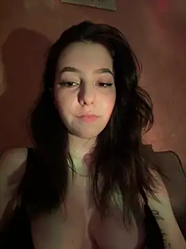 Snapshot of Anoraaa8A chatting on June 25, 9:53 pm Anoraaa8A online show from June 25, 9:53 pm