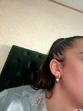 Snapshot of VitoriaCarusso chatting on January 11, 3:08 pm VitoriaCarusso online show from January 11, 3:08 pm