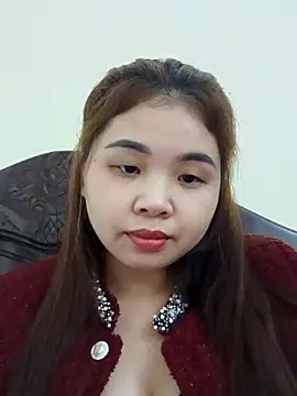 Snapshot of Queen-hot111 chatting on November 27, 1:33 pm Queen-hot111 online show from November 27, 1:33 pm
