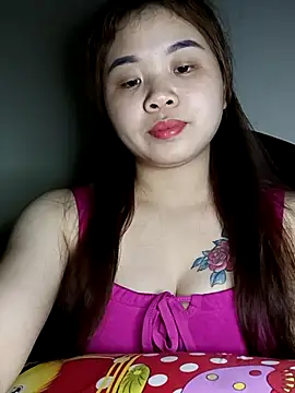 Snapshot of Queen-hot111 chatting on December 5, 12:37 pm Queen-hot111 online show from December 5, 12:37 pm