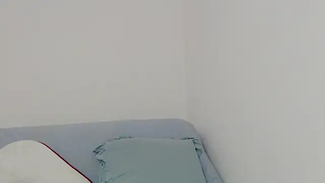 eren jaeger2000 online show from January 11, 5:14 am