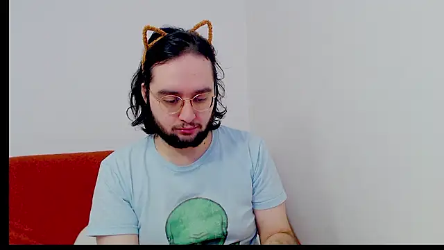 eren jaeger2000 online show from March 15, 5:14 am