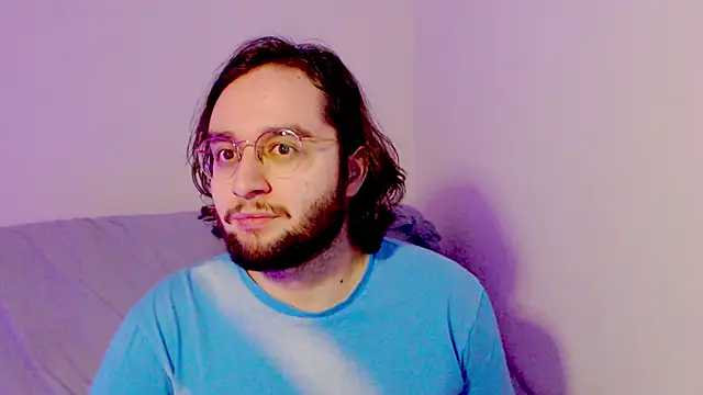 eren jaeger2000 online show from January 9, 10:33 am