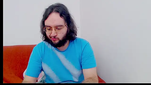 eren jaeger2000 online show from April 18, 3:09 am