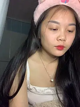 Baa-bee22 online show from November 21, 5:17 am