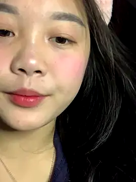 Baa-bee22 online show from December 16, 1:43 am